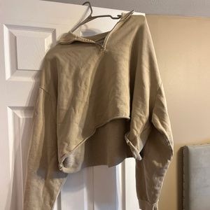 Cropped sweatshirt
